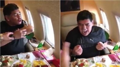 Maradona, totalmente desatado tomando chupitos en el avión
