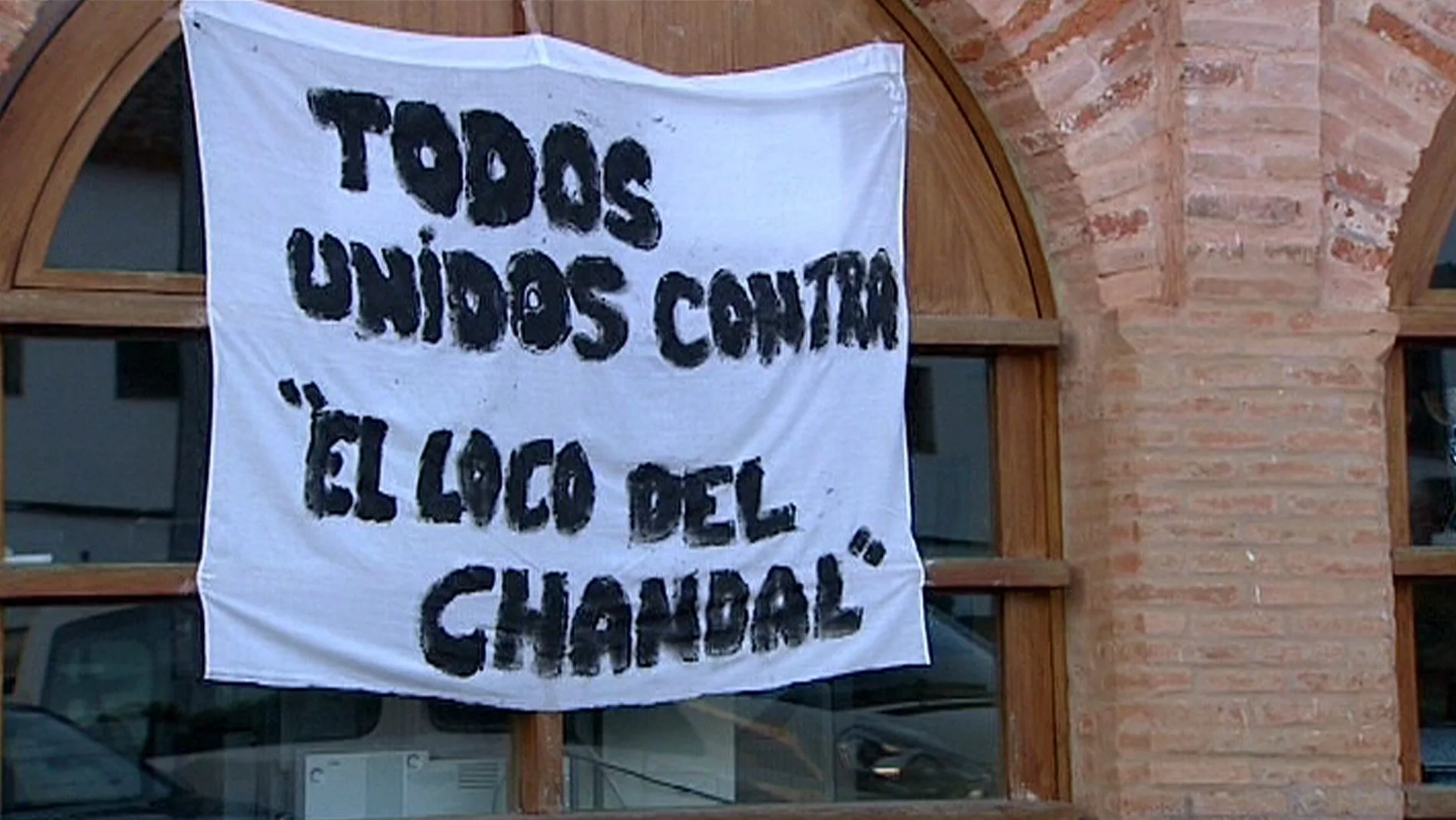 El juez envía a prisión provisional sin fianza al "loco del chándal" El juez envía a prisión provisional sin fianza al "loco del chándal"