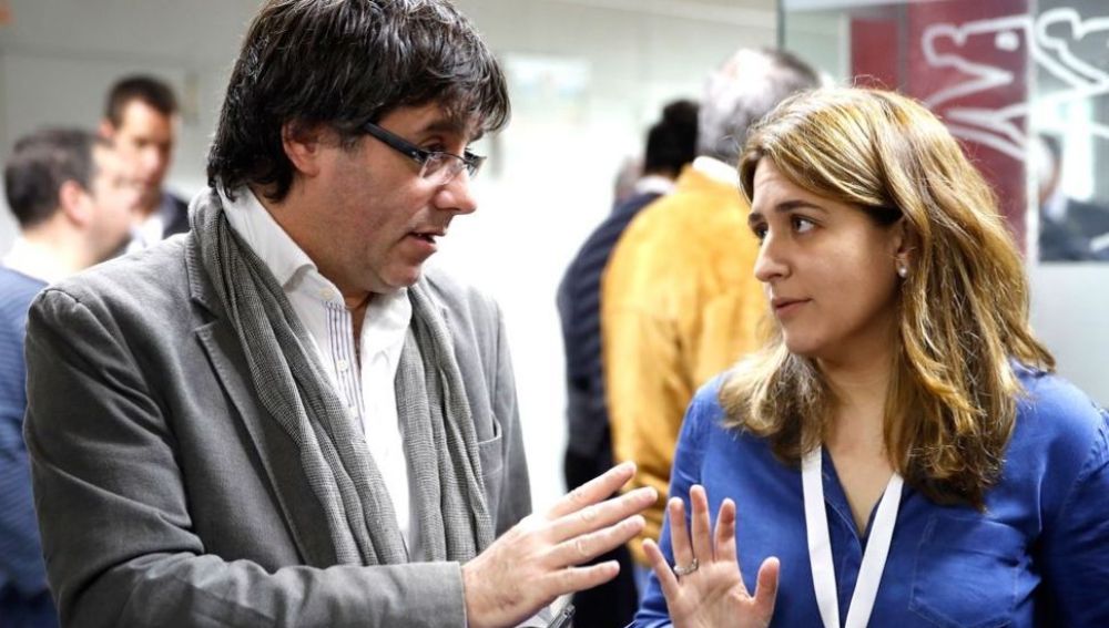 Carles Puigdemont y Marta Pascal