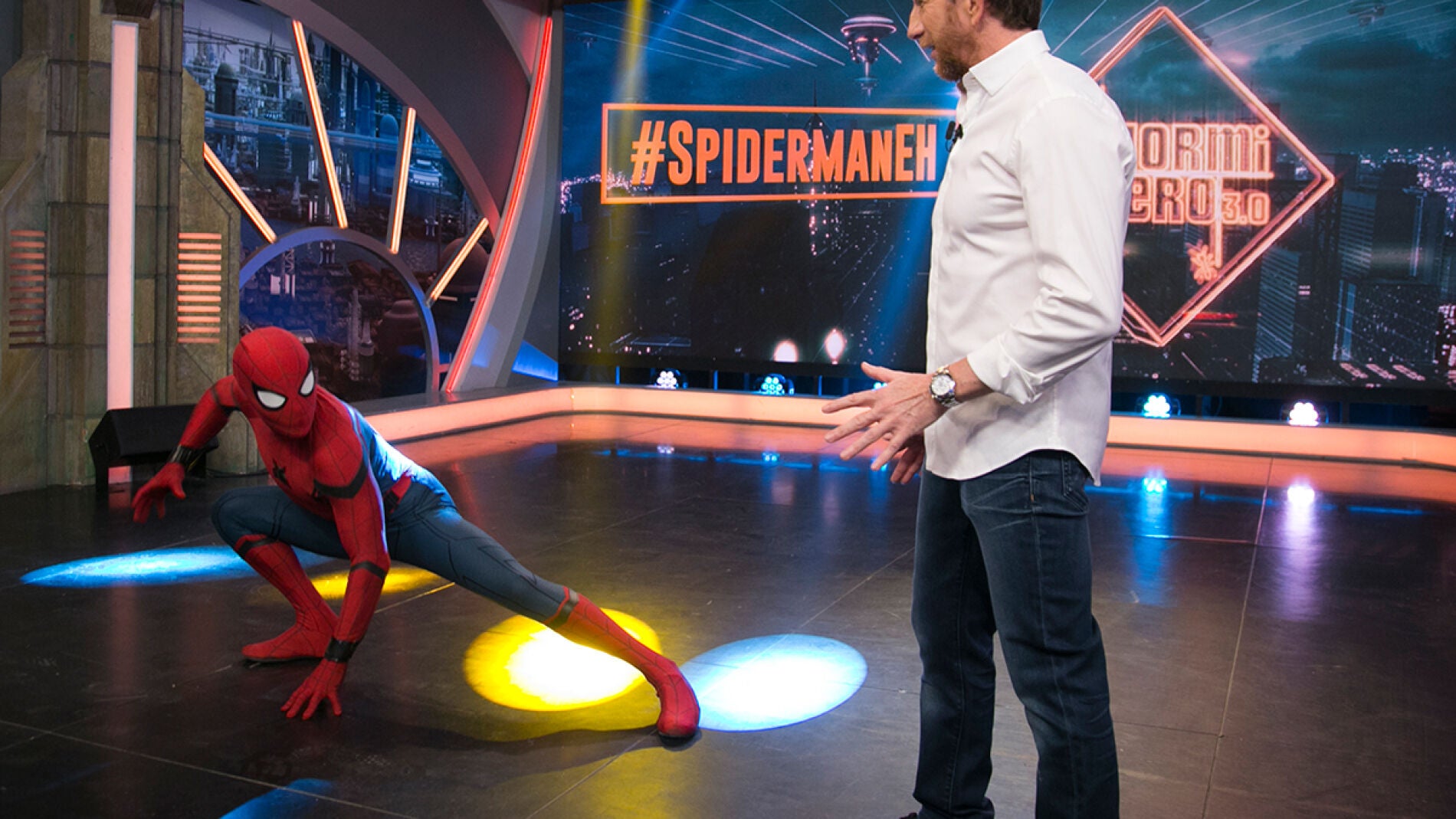La incre&iacute;ble entrada de Tom Holland como Spiderman al plat&oacute; de &lsquo;El Hormiguero 3.0&rsquo;