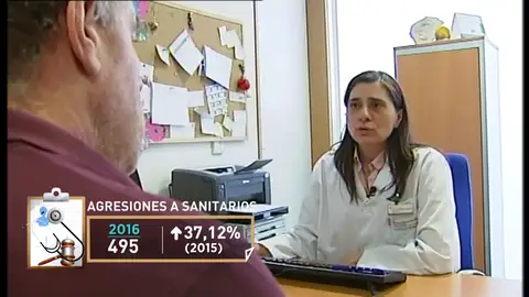 Interior designará expertos policiales para frenar las agresiones sanitarias Interior designará expertos policiales para frenar las agresiones sanitarias