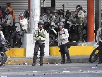 Joven venezolano murió al manipular artefacto explosivo, afirma ministro Joven venezolano murió al manipular artefacto explosivo, afirma ministro
