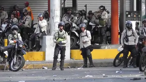 Joven venezolano murió al manipular artefacto explosivo, afirma ministro Joven venezolano murió al manipular artefacto explosivo, afirma ministro