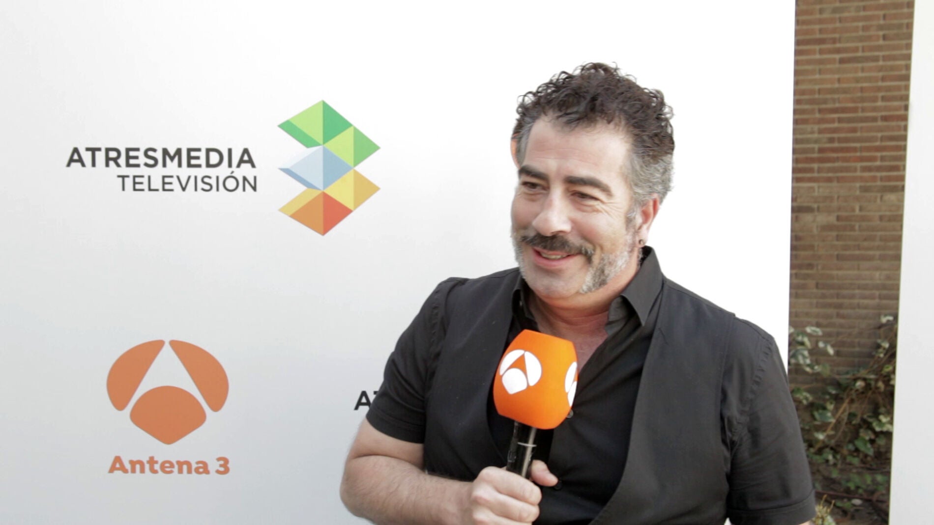 Agust&iacute;n Jim&eacute;nez: "Yo tengo 11 a&ntilde;os mentales"