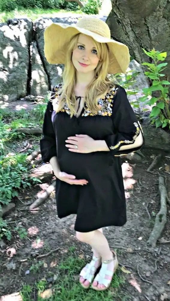 Melissa Rauch está embarazada de su primer hijo