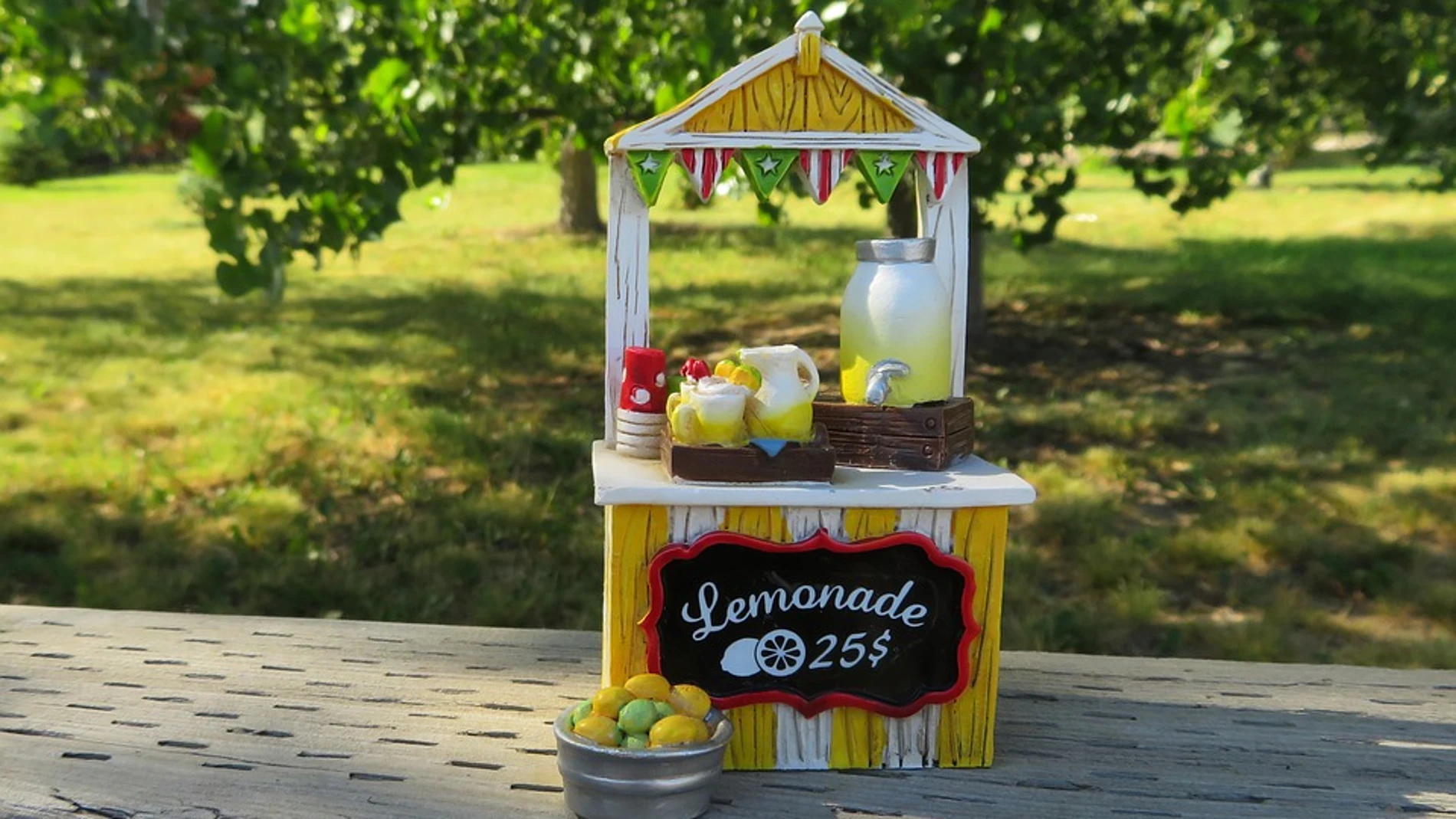 La limonada, una bebida fresca, sana y deliciosa para hacer con tus hijos La limonada, una bebida fresca, sana y deliciosa para hacer con tus hijos