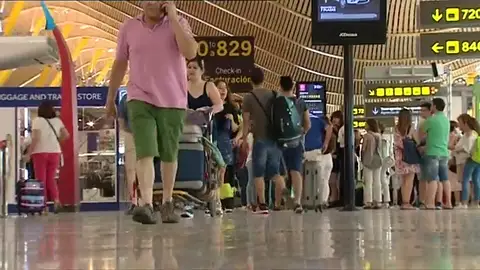 El Brexit amenaza un tercio de los vuelos del Reino Unido El Brexit amenaza un tercio de los vuelos del Reino Unido