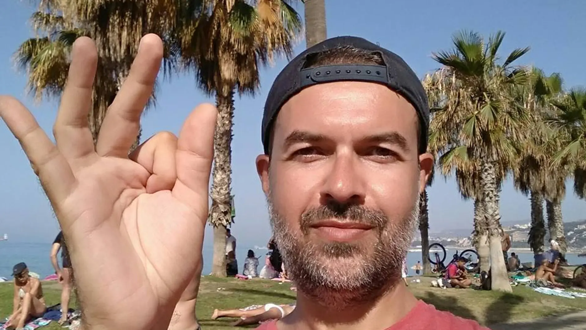 Un asturiano comienza este miércoles su reto de unir Málaga y Candás caminando contra el cáncer Un asturiano comienza este miércoles su reto de unir Málaga y Candás caminando contra el cáncer