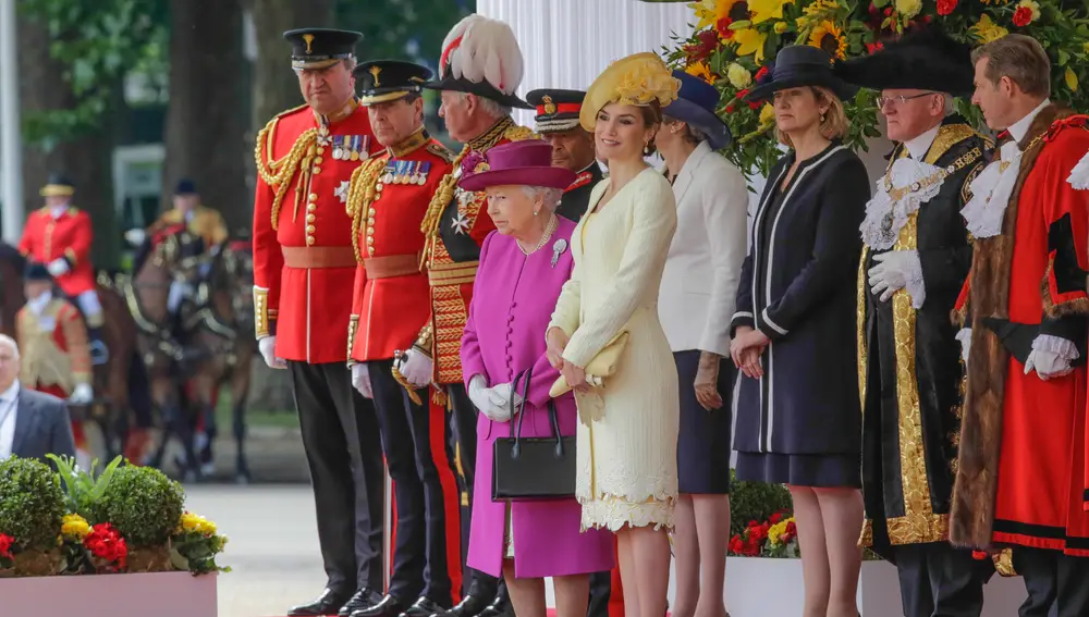 El look de la reina Letizia