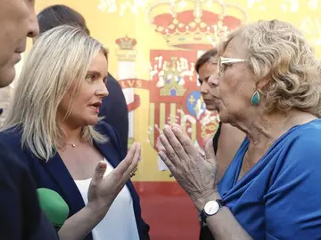 Marimar Blanco, hermana de Miguel Ángel Blanco, conversa con Manuela Carmena Marimar Blanco, hermana de Miguel Ángel Blanco, conversa con Manuela Carmena