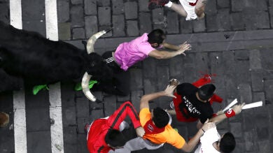 Las imágenes del sexto encierro de San Fermín 2017, con toros de Victoriano del Río