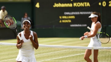 Venus Williams celebra su victoria ante Konta