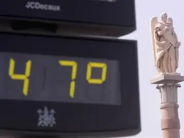 Un termómetro marca 47 grados en Córdoba Un termómetro marca 47 grados en Córdoba