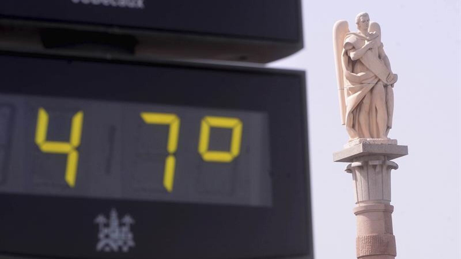 Julio se despide con una ola de calor que dejará temperaturas superiores a 40 grados en 13 provincias