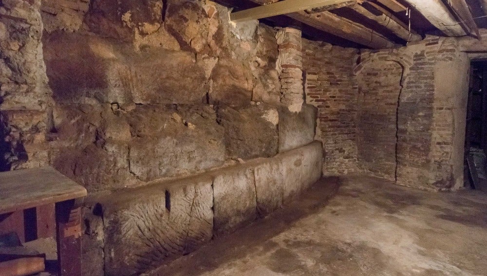 Nuevo tramo de muralla descubierto en Zaragoza