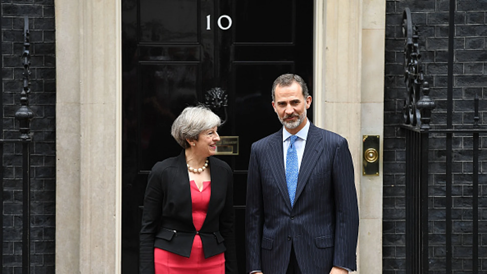 Theresa May y el Rey Felipe VI