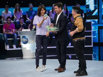 Juana Cordero comparte 'polvo' con Agustín Jiménez en 'Me Resbala' Juana Cordero comparte 'polvo' con Agustín Jiménez en 'Me Resbala'