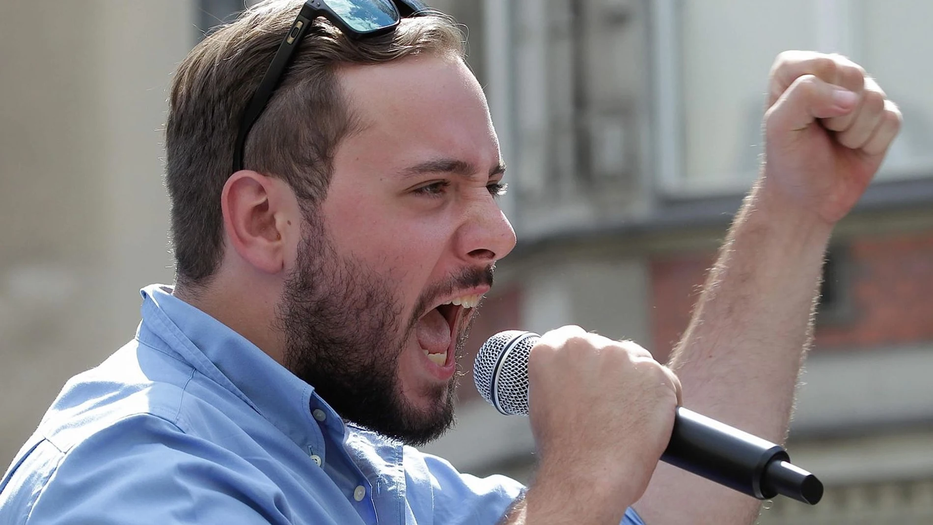 Lorenzo Fiato, líder del grupo de extrema derecha "Generación Identitaria" Lorenzo Fiato, líder del grupo de extrema derecha "Generación Identitaria"