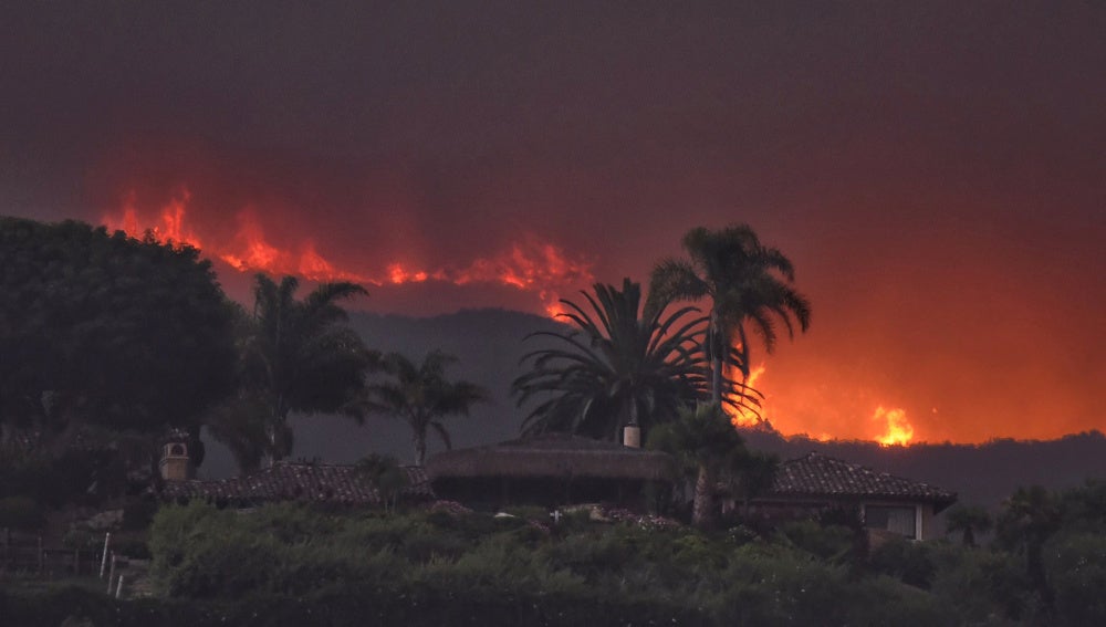 Los incendios forestales obligan a evacuar a cerca de 3.000 personas en California