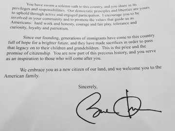 Carta de bienvenida firmada por Obama Carta de bienvenida firmada por Obama