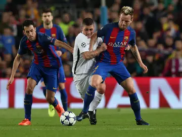 Verrati y Rakitic durante un partido Verrati y Rakitic durante un partido