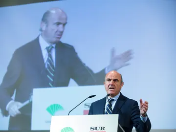 El Ministro de Economia, Industria y Competitividad, Luis De Guindos El Ministro de Economia, Industria y Competitividad, Luis De Guindos