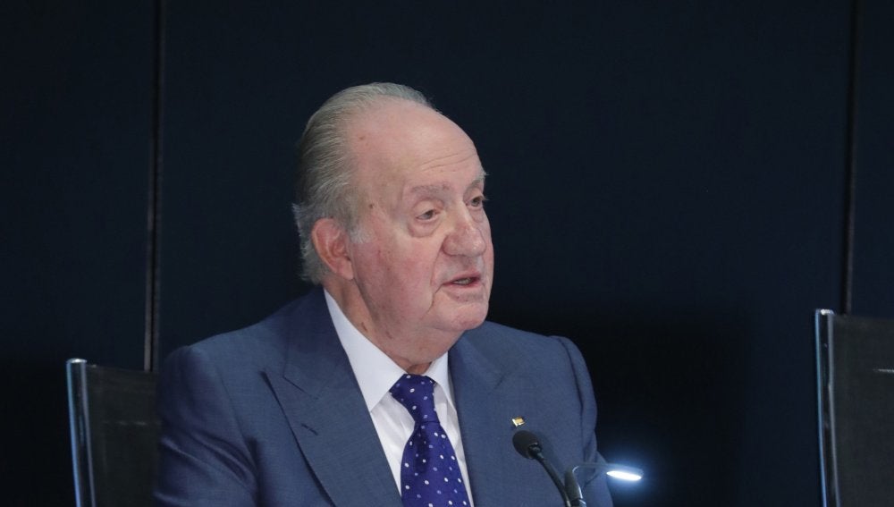 El Rey emérito Juan Carlos durante el discurso 