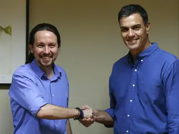 El líder de Podemos, Pablo Iglesias, y el líder del PSOE, Pedro Sánchez El líder de Podemos, Pablo Iglesias, y el líder del PSOE, Pedro Sánchez