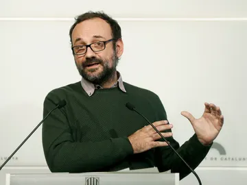 El diputado de la CUP Benet Salellas durante una rueda de prensa El diputado de la CUP Benet Salellas durante una rueda de prensa