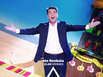 Me resbala, líder de la noche del viernes Me resbala, líder de la noche del viernes
