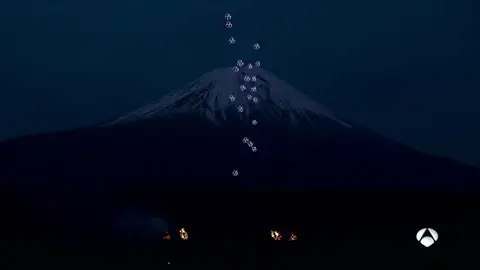 DRONES DRONES