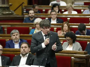 Puigdemont en el Parlament Puigdemont en el Parlament