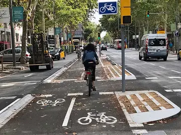 Ir en bicicleta a trabajar, beneficioso para reducir el estrés Ir en bicicleta a trabajar, beneficioso para reducir el estrés