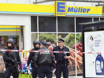 El supermercado de Hamburgo donde una persona ha muerto y varias han resultado heridas tras un ataque con cuchillo