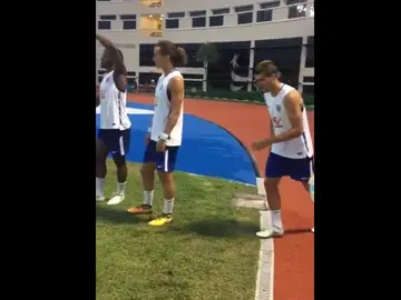 Morata tirando a portería Morata tirando a portería
