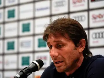 Antonio Conte en una rueda de prensa Antonio Conte en una rueda de prensa