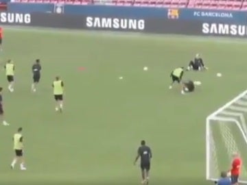 Neymar y Semedo, en otro entrenamiento del Barcelona