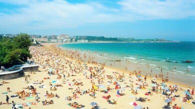 Mas de 36,6 millones de turistas visitaron España en el primer semestre de año, un 11,6% mas que en 2016