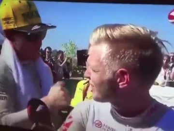 Tremenda bronca de Magnussen y Hulkenberg en directo: "Chúpame las p..."