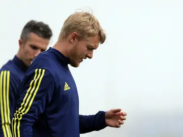 Kjaer, con el Fenerbahçe Kjaer, con el Fenerbahçe