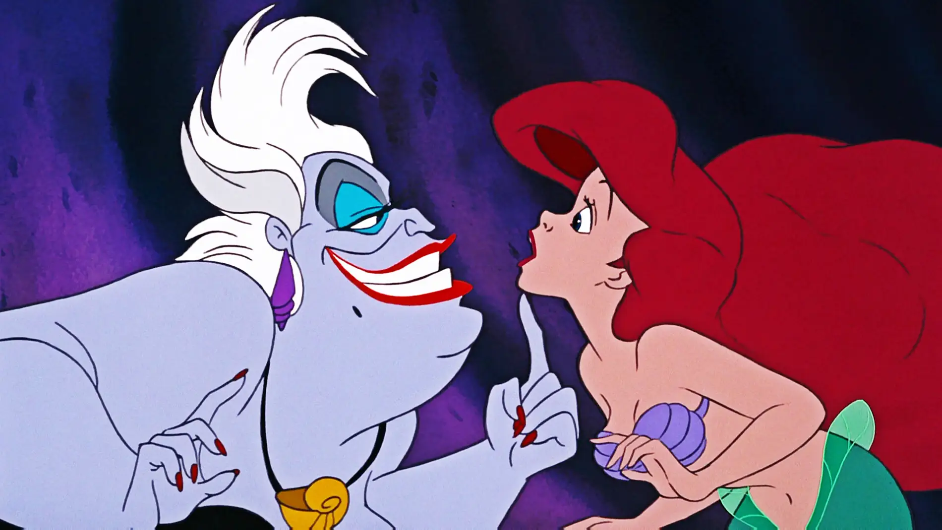 Úrsula y Ariel en un fotograma de 'La Sirenita'