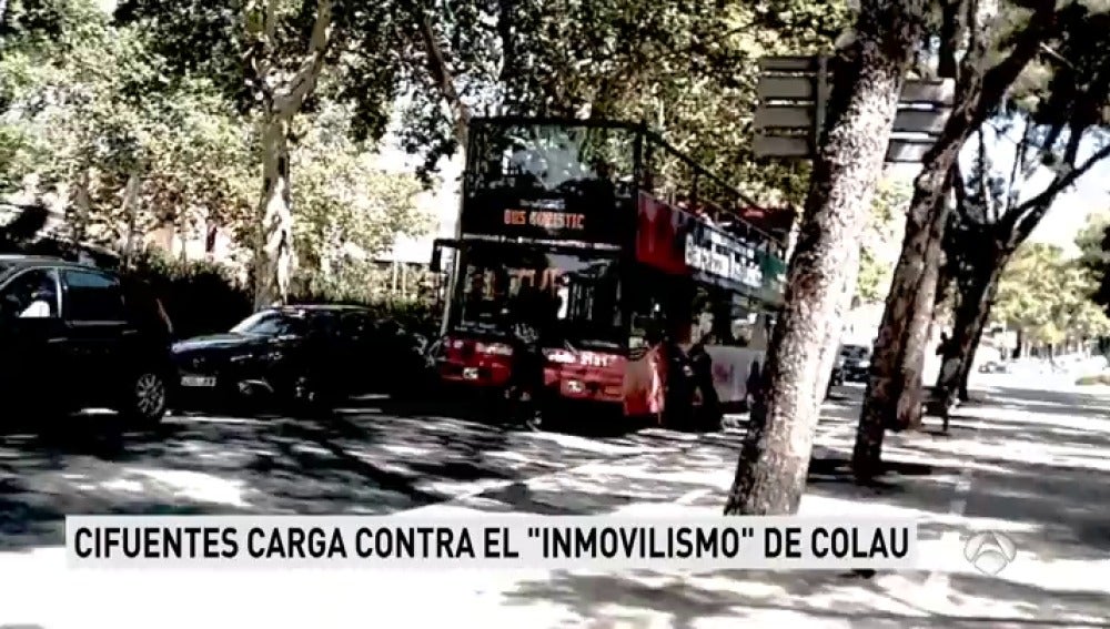 La oposición tacha a Colau de "inmovilista" y exige contundencia ante los actos de turismofobia en Barcelona