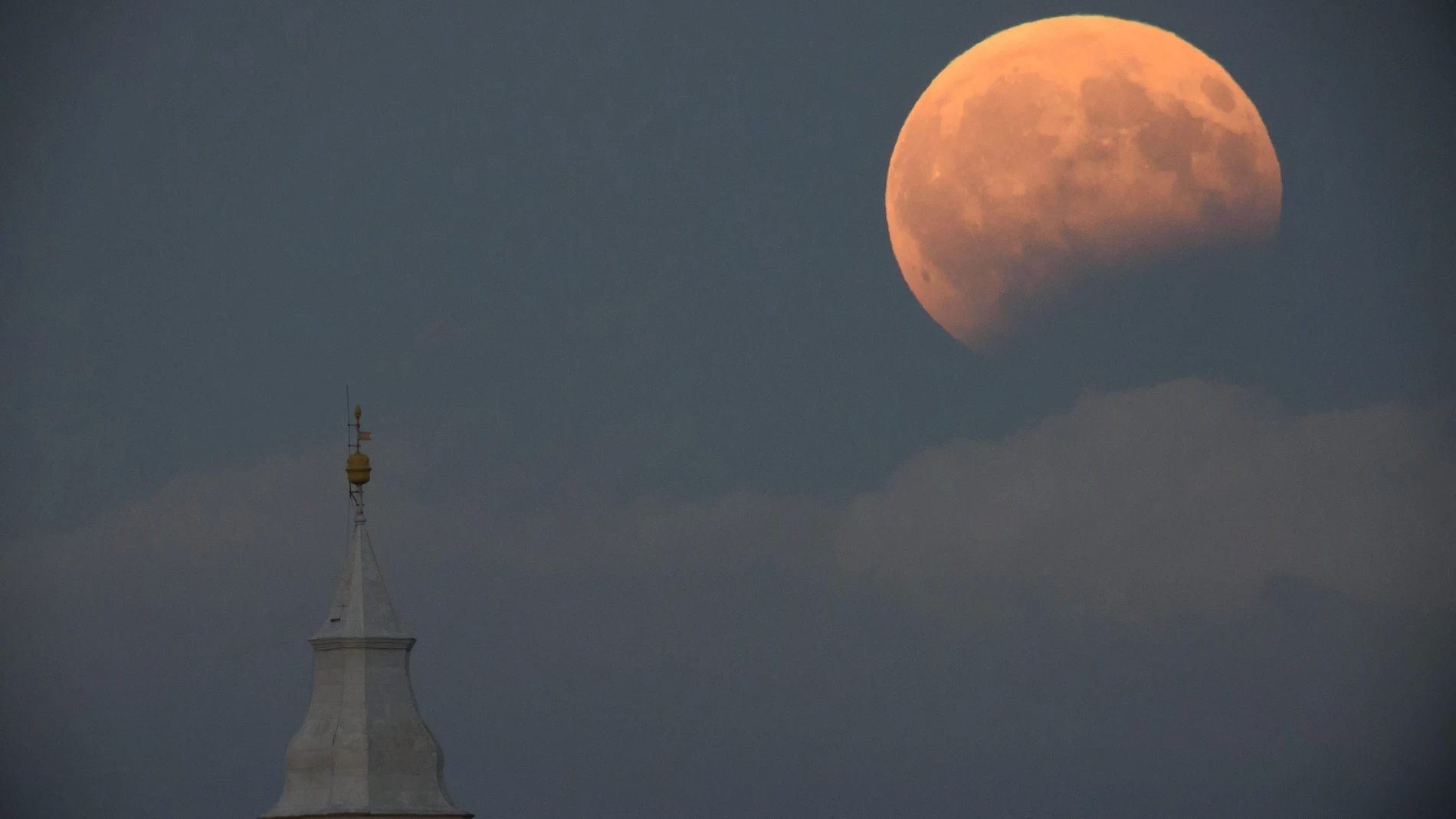 Eclipse en Hungría (08/08/2017) Eclipse en Hungría (08/08/2017)