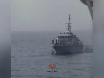La guardia costera libia intimida con disparos al aire a la ONG Proactiva Open Arms