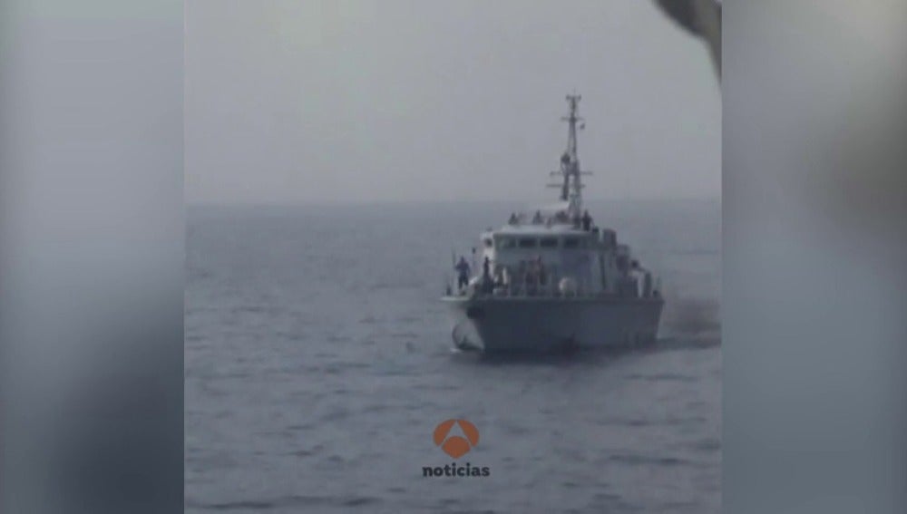 La guardia costera libia intimida con disparos al aire a la ONG Proactiva Open Arms