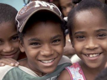 Niños de Salinas, en República Dominicana