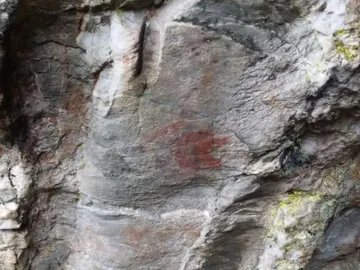 Marcas de pinturas rupestres en Baleira, Lugo Marcas de pinturas rupestres en Baleira, Lugo