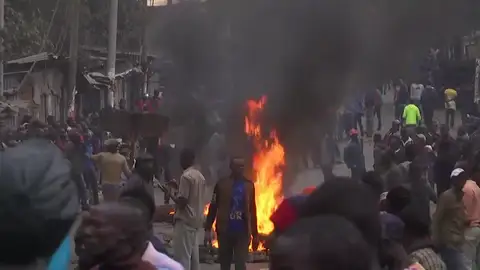 Violentos disturbios en Kenia tras una denuncia de fraude electoral Violentos disturbios en Kenia tras una denuncia de fraude electoral