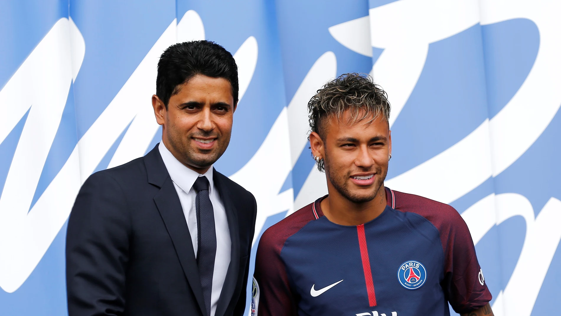 Neymar durante su presentación en el PSG Neymar durante su presentación en el PSG