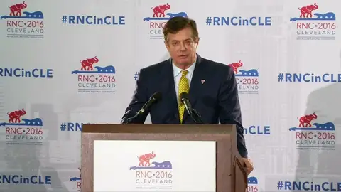 Agentes del FBI registraron la casa del exjefe de campaña de Trump el pasado mes de julio Agentes del FBI registraron la casa del exjefe de campaña de Trump el pasado mes de julio